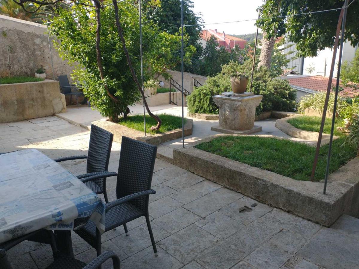 Apartments Vidulic Mali Lošinj Buitenkant foto